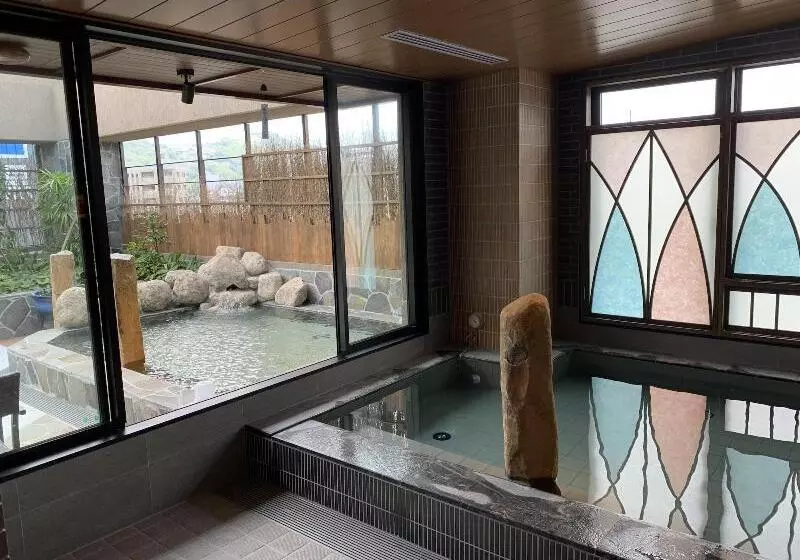 هتل Dormy Inn Premium Nagasaki Ekimae