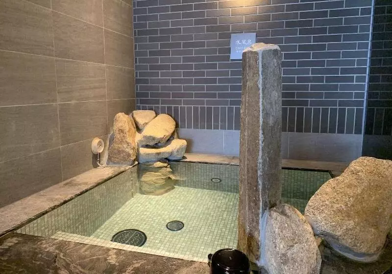 هتل Dormy Inn Premium Nagasaki Ekimae