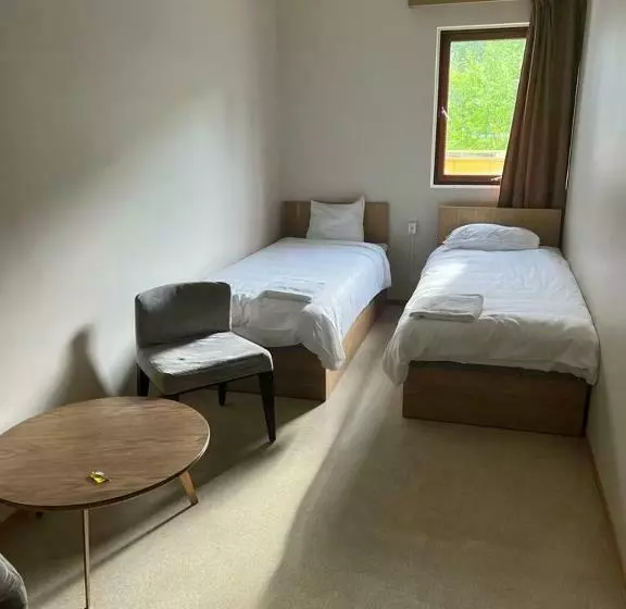 Otel Eidsvoll Express