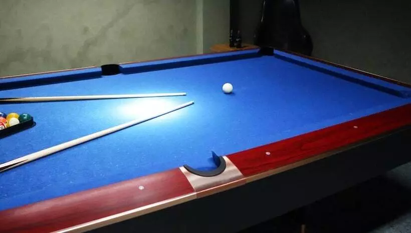 Otel Eidsvoll Express