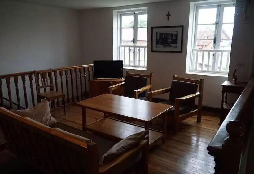 Lovasoa Cccc   Hostel