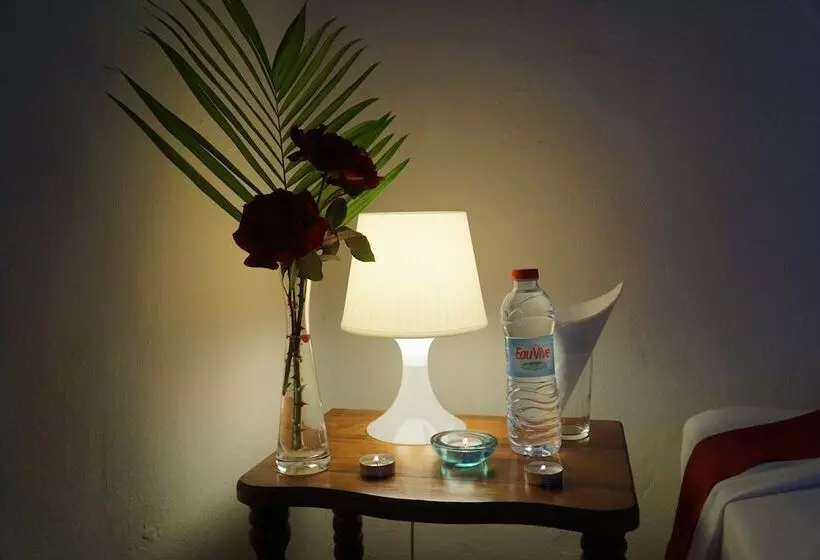 Lovasoa Cccc   Hostel