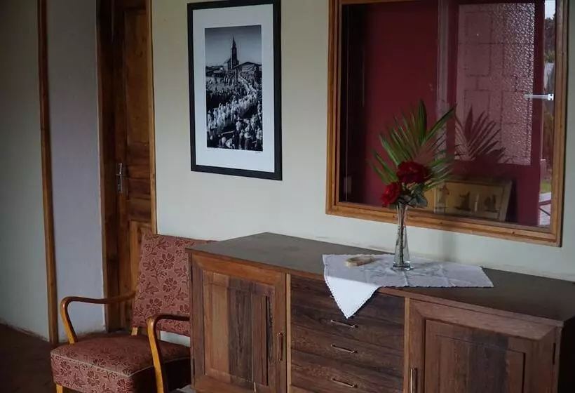 Lovasoa Cccc   Hostel