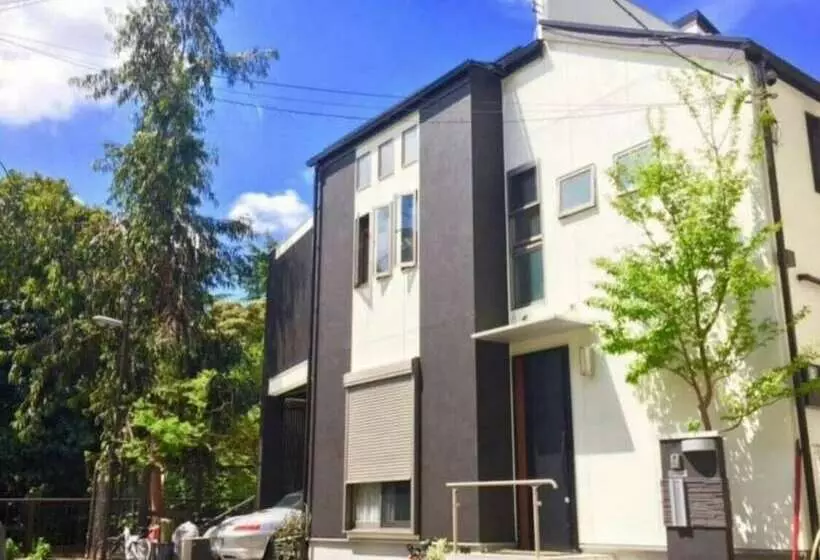 ペンション Instahomes