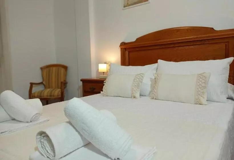 Majatalo Martínez Rooms Pilgrims