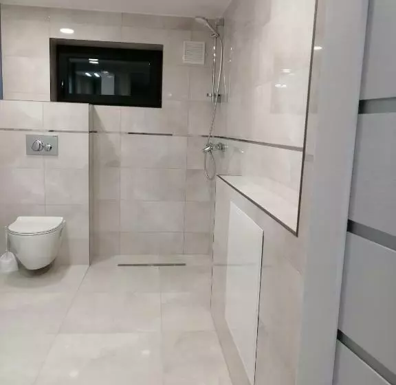 Luxury Apartment Private House And Parking Netflix