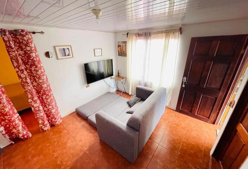 민박 Gufo Rooms , Apartahotel , La Fortuna Volcan Arenal