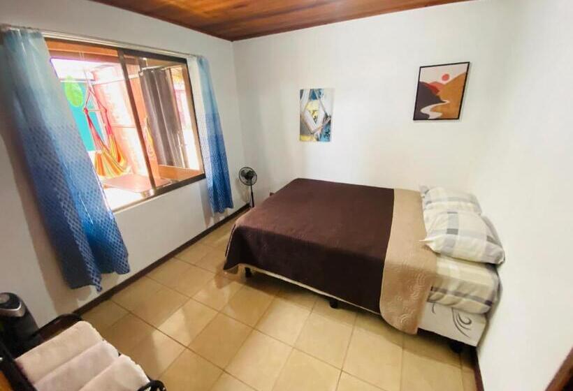 민박 Gufo Rooms , Apartahotel , La Fortuna Volcan Arenal