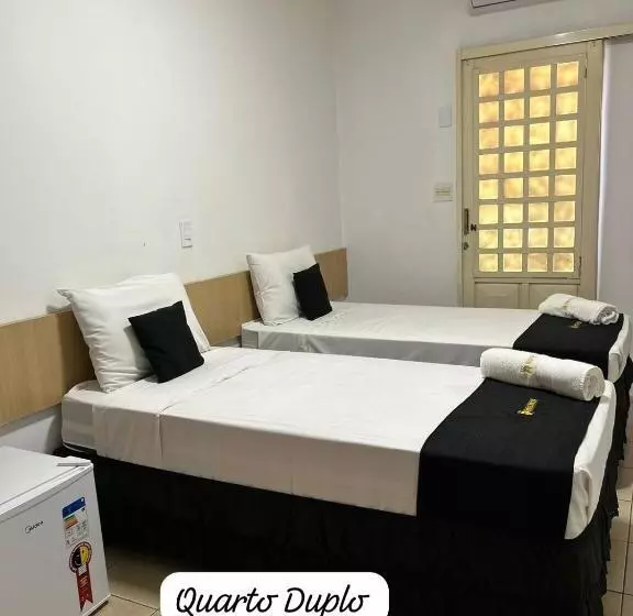 Hotelli Rocha   Olímpia