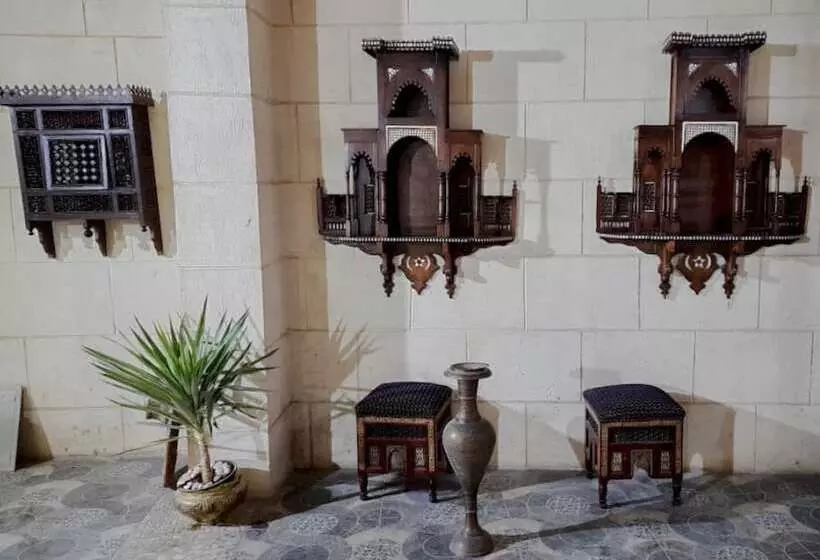 تختخواب و صبحانه Gamaleya Boutique