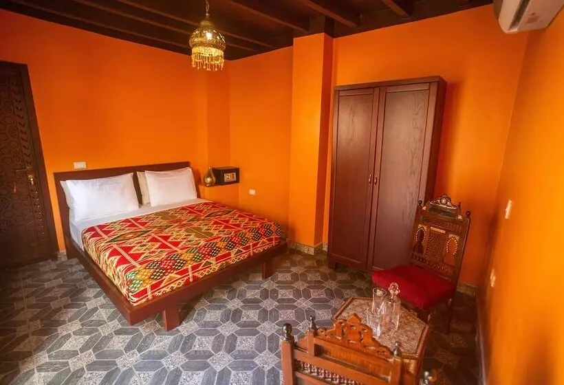 تختخواب و صبحانه Gamaleya Boutique