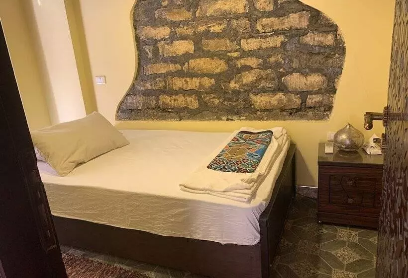 تختخواب و صبحانه Gamaleya Boutique