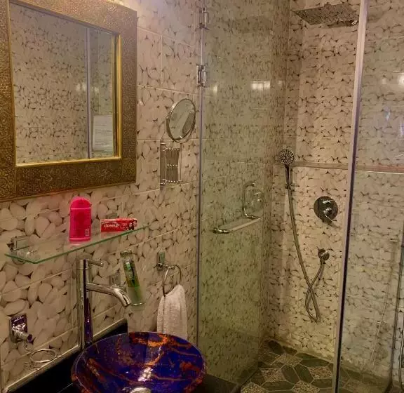 تختخواب و صبحانه Gamaleya Boutique