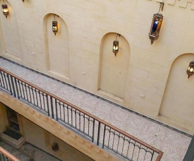 تختخواب و صبحانه Gamaleya Boutique