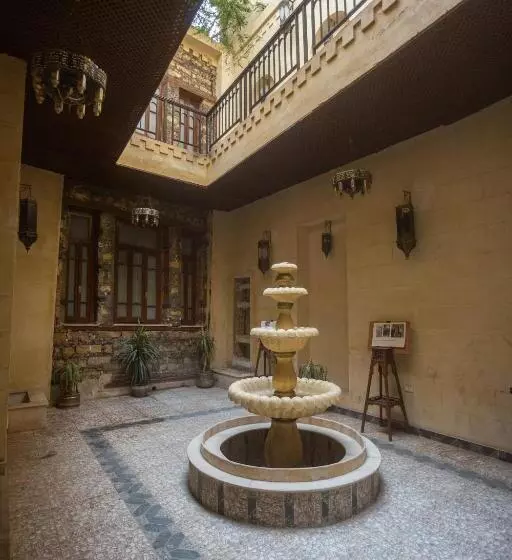 تختخواب و صبحانه Gamaleya Boutique