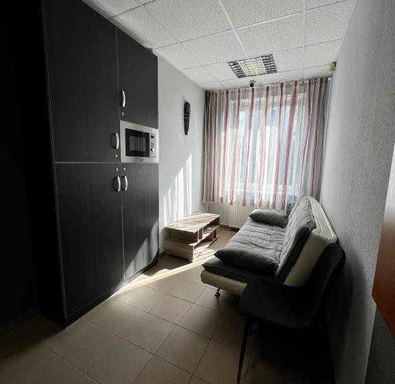 مبيت وإفطار Duna Centroom