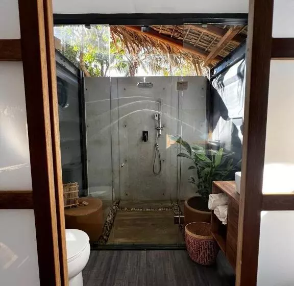 ホテル H20 Container Cabins