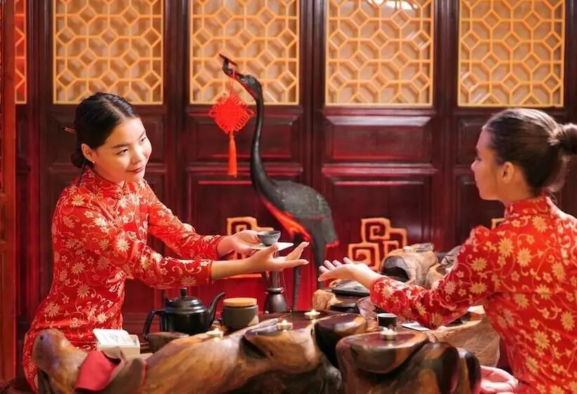 Beijing Palace Soluxe Hotel Astana