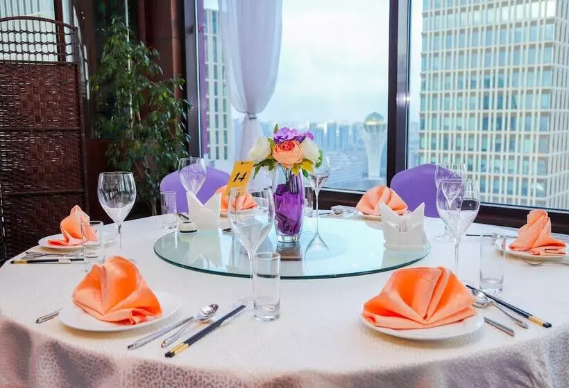 Beijing Palace Soluxe Hotel Astana
