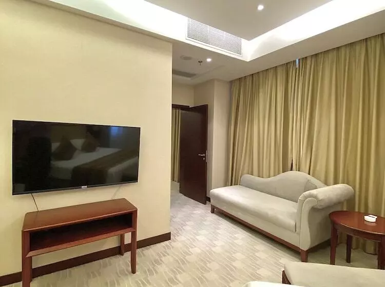 Beijing Palace Soluxe Hotel Astana