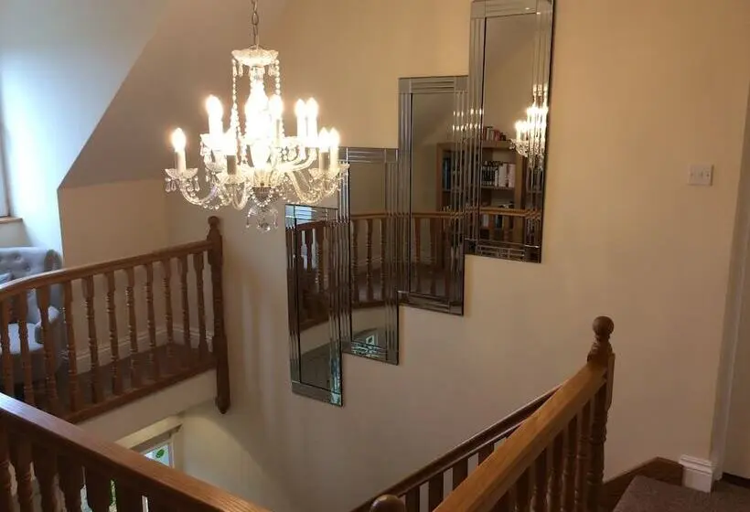 Edencrest B&b