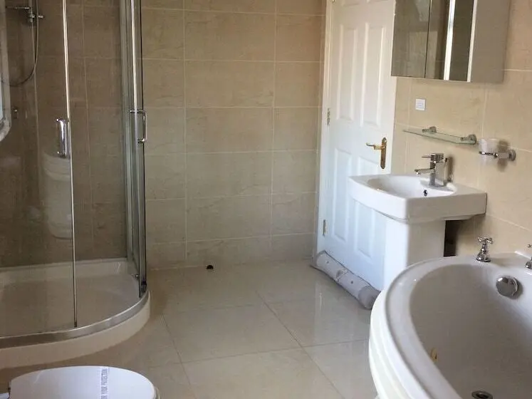 Edencrest B&b