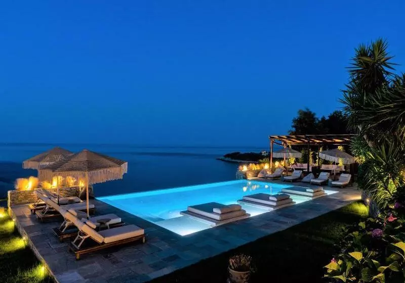 ホテル Agapitos Villas & Guesthouses