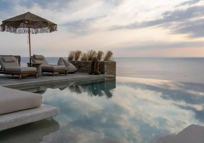 ホテル Agapitos Villas & Guesthouses