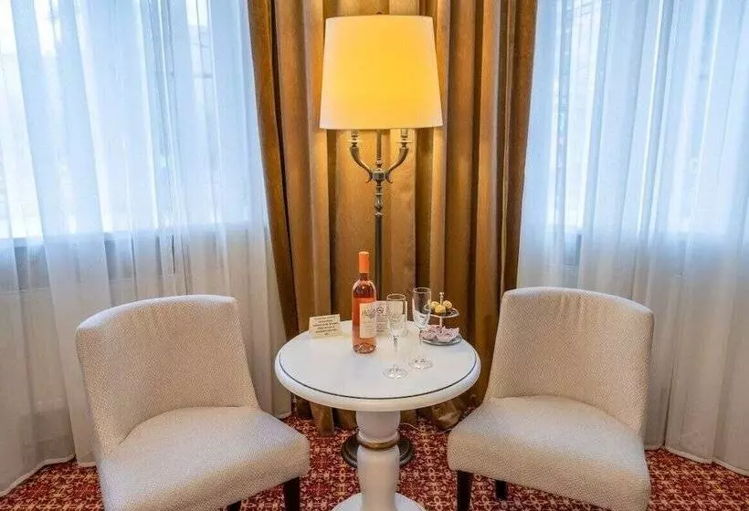 בית מלון כפרי Attache