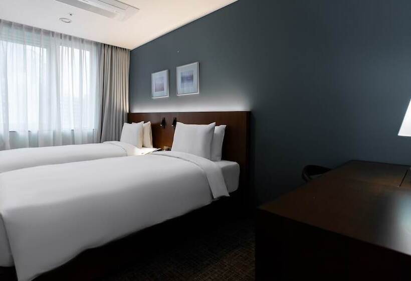 The Prima Hotel Jongno