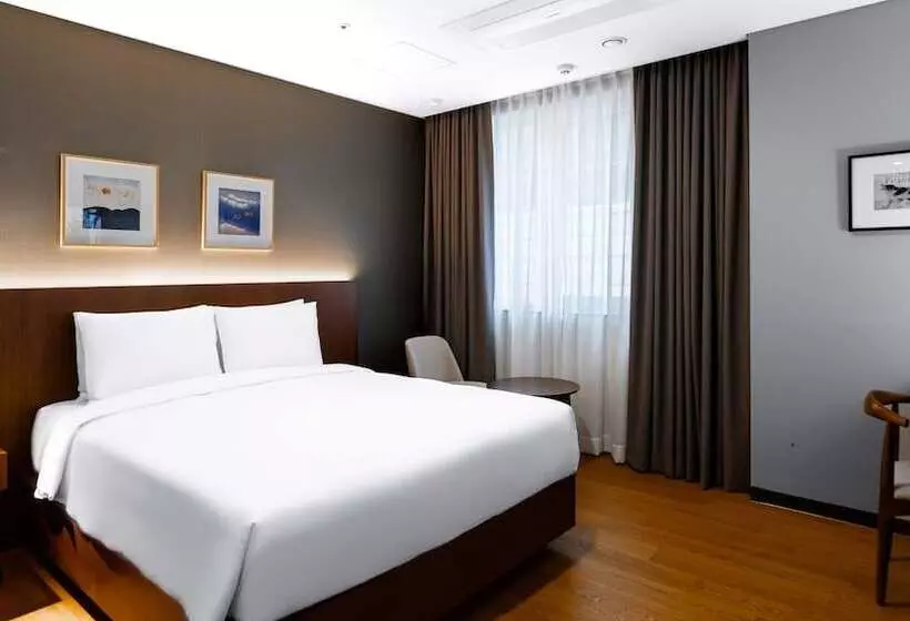 The Prima Hotel Jongno