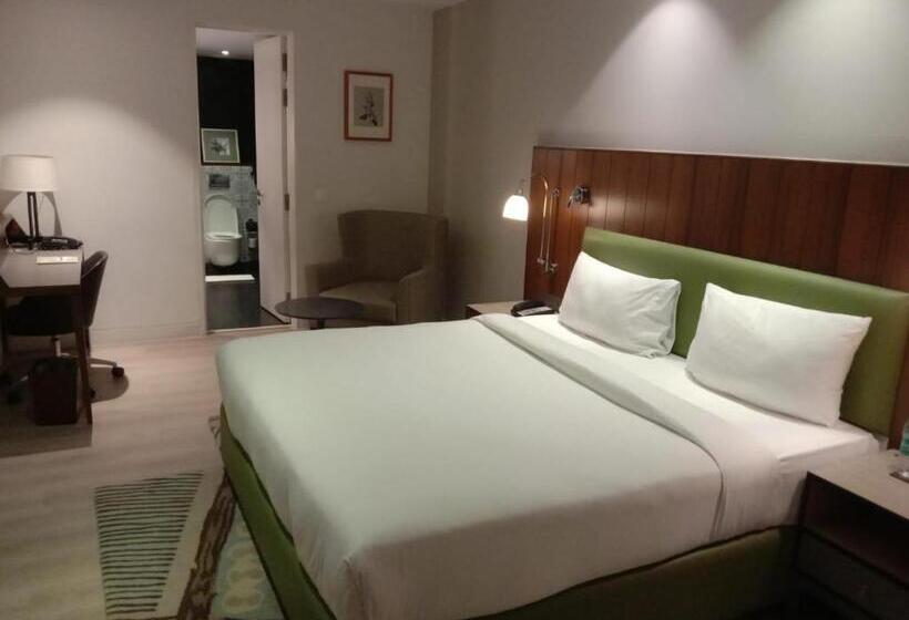 Отель Country Inn & Suites By Radisson Chandigarh Zirakpur