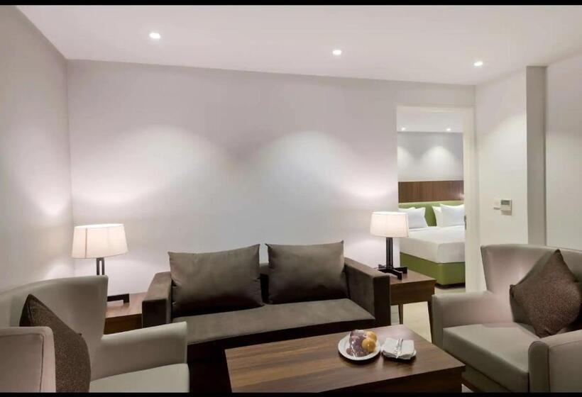 Отель Country Inn & Suites By Radisson Chandigarh Zirakpur