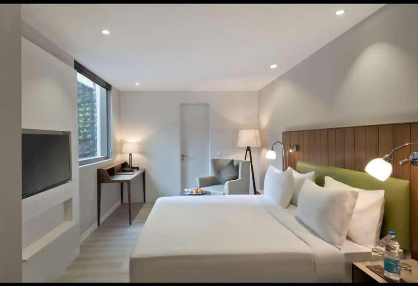 Отель Country Inn & Suites By Radisson Chandigarh Zirakpur