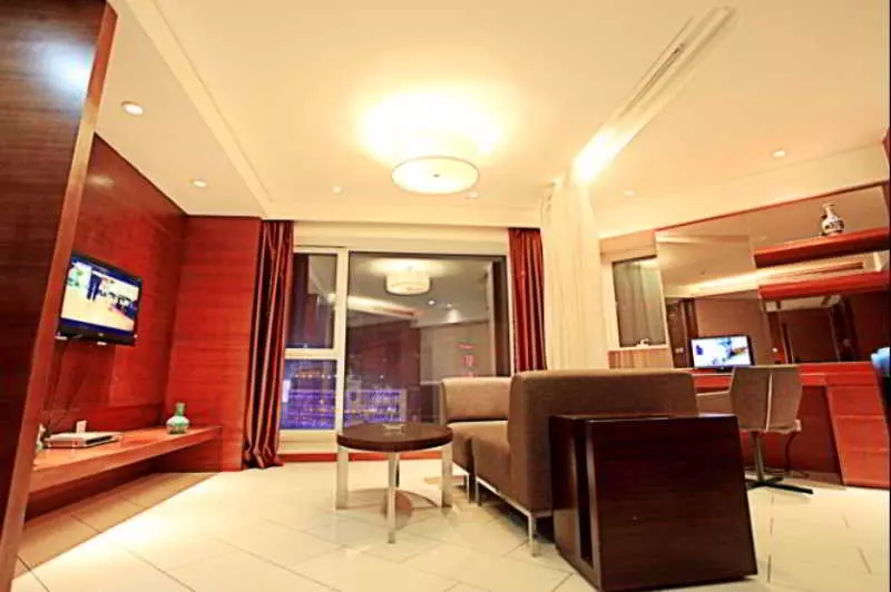 호텔 Dalian International