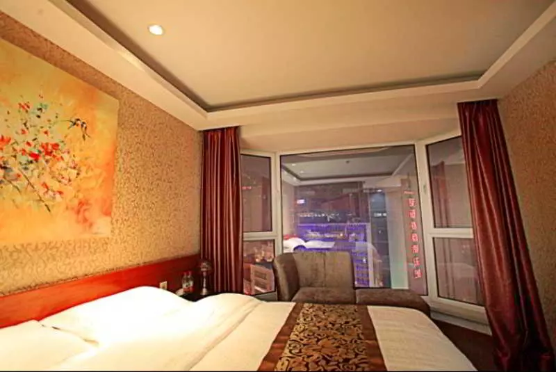 호텔 Dalian International