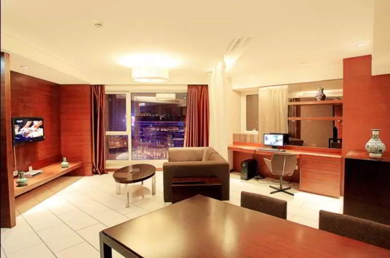 호텔 Dalian International