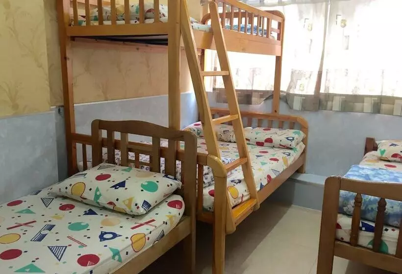 هتل Dragon Hostel Hong Kong