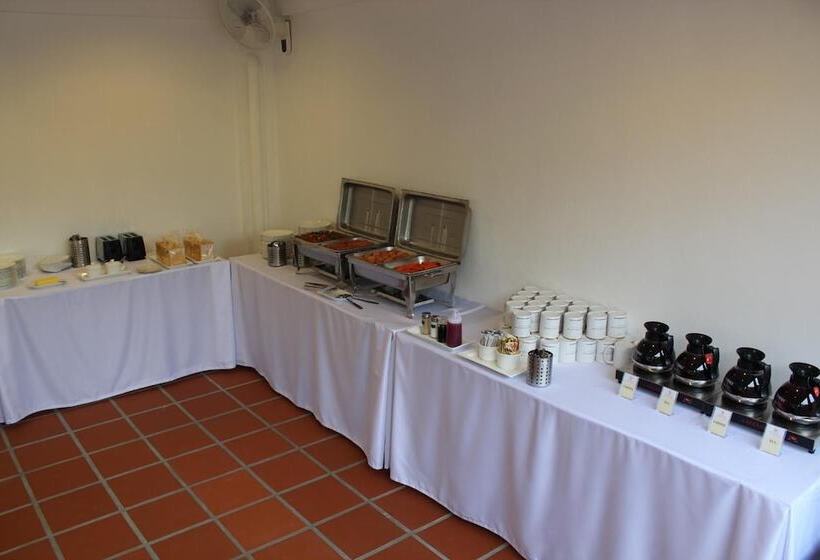 בית מלון כפרי Jinhold Service Apartment