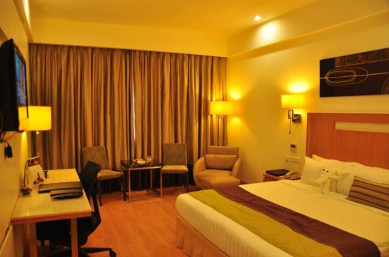 Hotel Manasarovar  The Fern