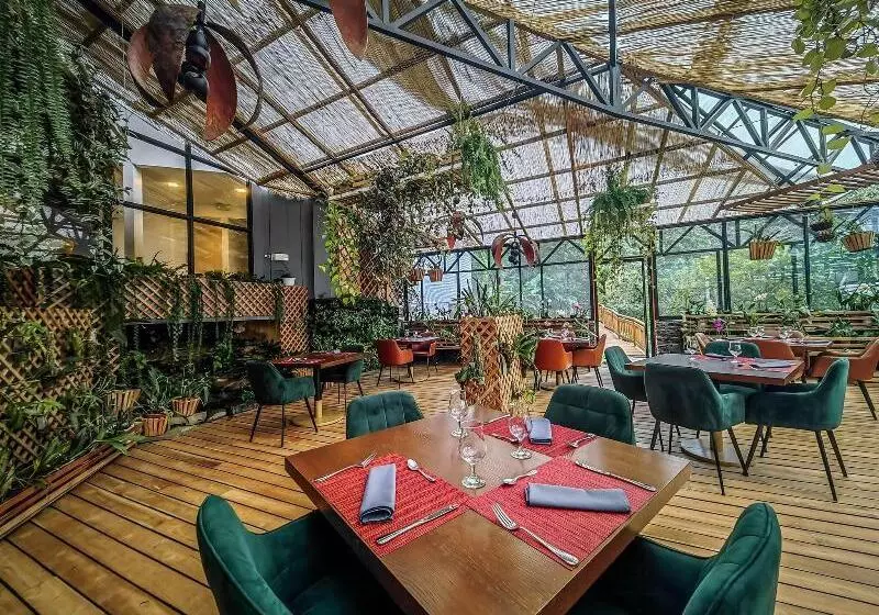 Hotel Monteverde Lodge & Gardens By Boena