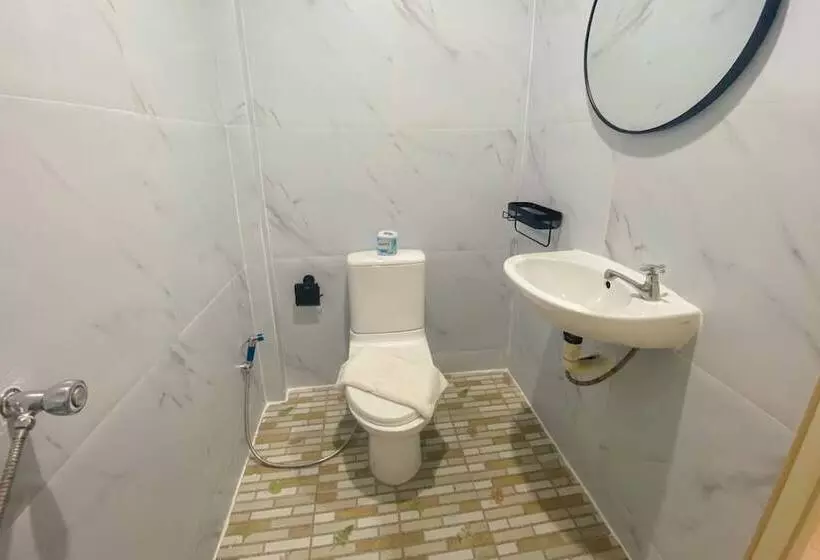 هتل House No.2 Village