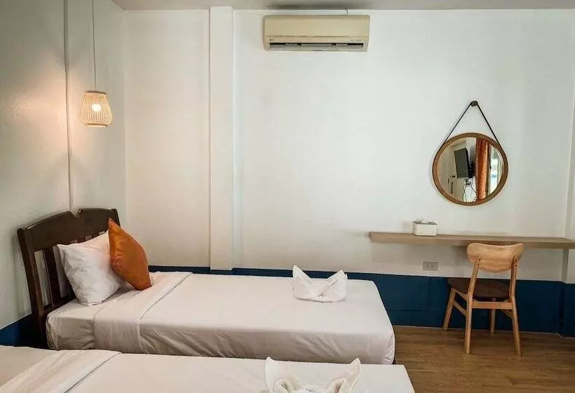 هتل House No.2 Village