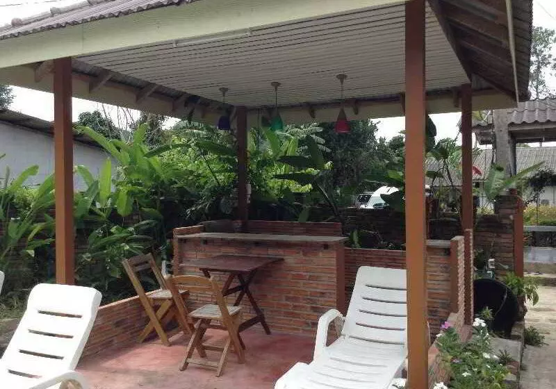 هتل House No.2 Village