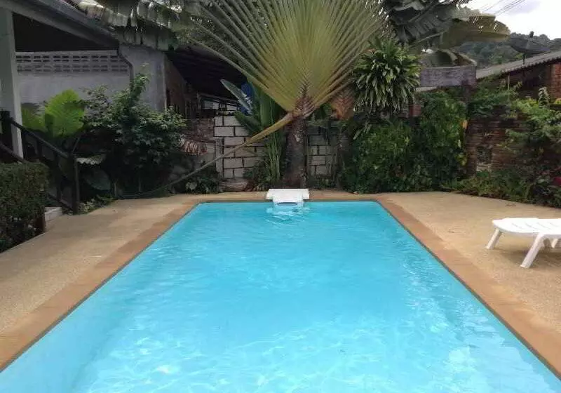 هتل House No.2 Village