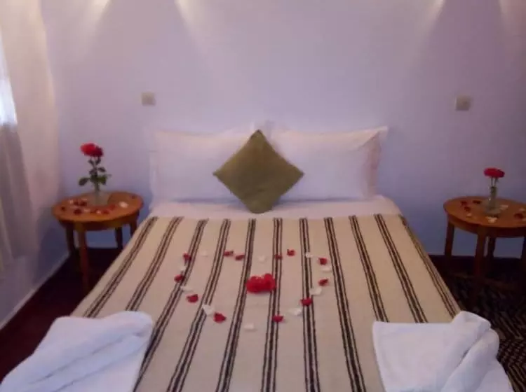 בית מלון כפרי Tatfi De L Atlas