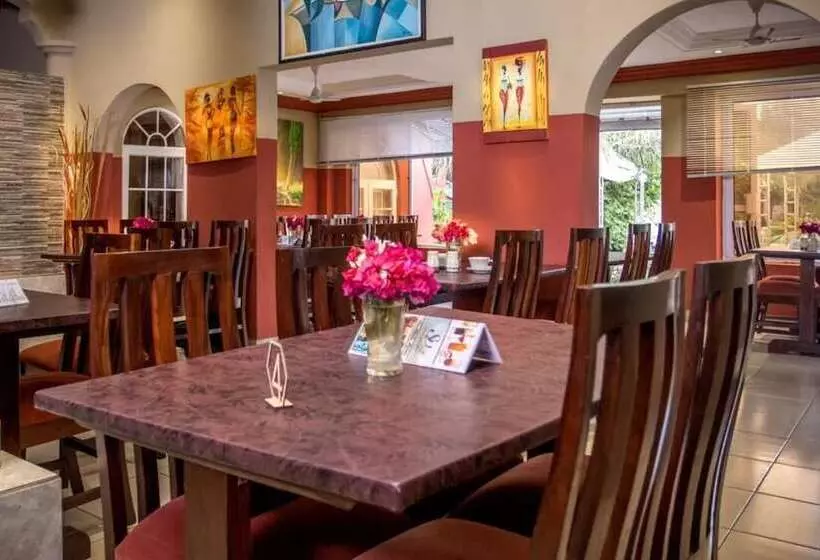 هتل Seaview Gardens