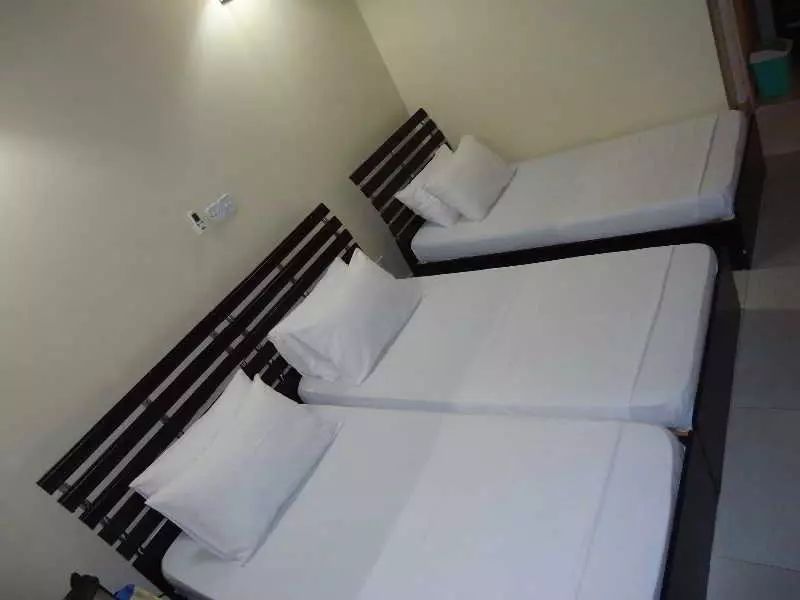 پانسیون City Beach