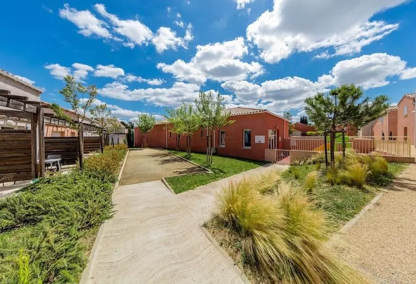 Резиденция Terres De France Le Domaine De Bacchus