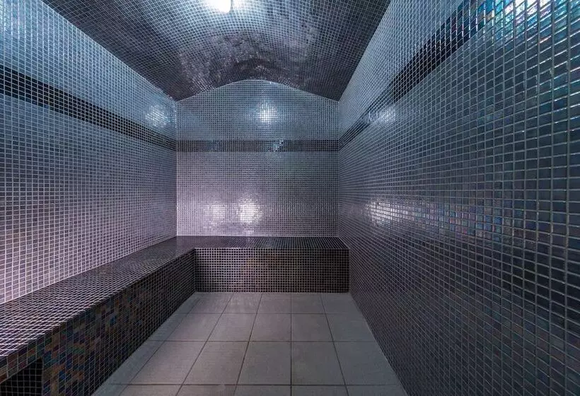 Резиденция Terres De France Le Domaine De Bacchus